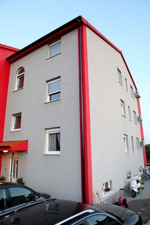 Apartments Saric Pula Exterior foto